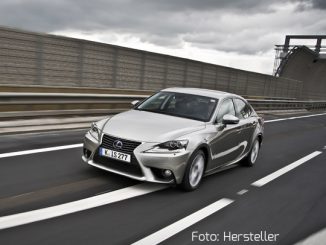 Lexus IS300 h