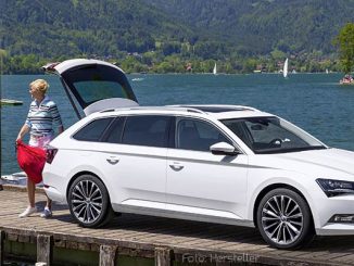 Skoda Superb Combi Außen