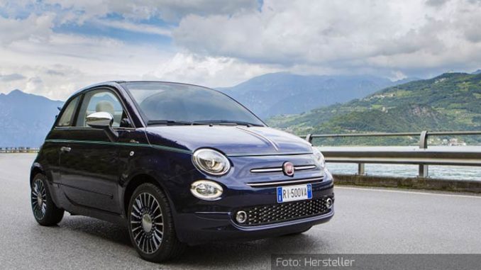 Fiat_500_Riva Fiat_500_Riva_Dynamisch_Front-Seite-Arurblau_05.07.16Fiat_500_Riva_Dynamisch_Front-Seite-Arurblau_05.07.16