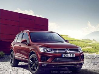 VW-Touareg-Statisch-Front-Seite-Malbec-Rot-12.07.16