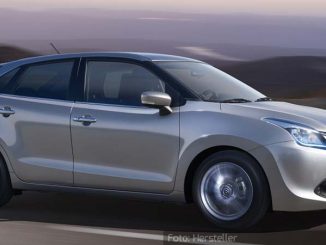 Suzuki-Baleno-Dynamisch-Seite-Silber