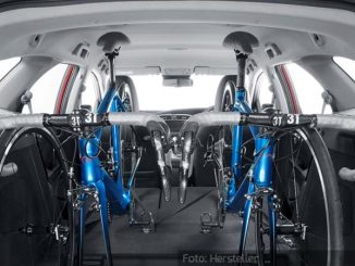 Honda-Civic-Tourer-Interieur-Fahrradträger3)-09.08.16