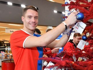 wichertweihnachtsbaumchristianmathenia23-11-16