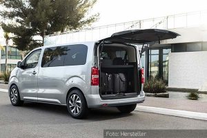 Citroen-Spacetourer-Statisch-Heck-Seite-Koffer-Silbern-20.10.16