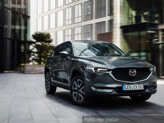 Mazda-CX-5-Dynamisch-Front-Seite-Grau-21.03.17