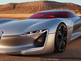 Renault-Trezor-Statisch7)-Front-Seite-Silbern-03.10.16