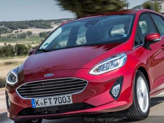 Ford_Fiesta-Titanium-Dynamisch-Front-Seite-Rot1)-29.06.17