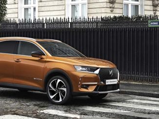 DS7-Crossback-Statisch5)Seite-Front-Golden-01.03.17