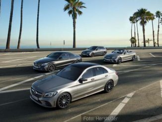 Mercedes-C-Klasse-Statisch-Modellfamilie-Silbern-06.08.18