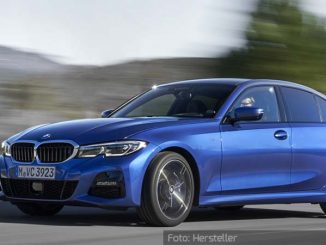 BMW-3er-330i-Dynamisch1)-Seite-Front-Blau-06.03.19