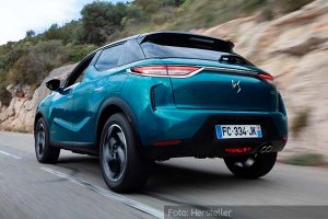 DS-3-Crossback-Dynamisch-Heck-Seite-Türkis-01.05.19