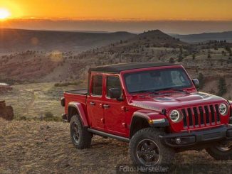 Jeep-Wrangler-Gladiator-Statisch-Front-Seite-Rot-17.04.19