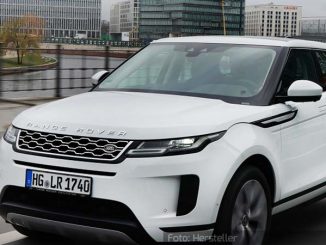 Range-Rover-Evoque-Dynamisch3)-Front-Seite-Weiß-03.04.19