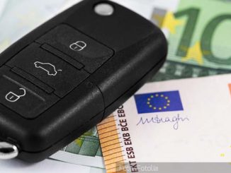 AutokaufBarFotolia_283485362_S14.08.19