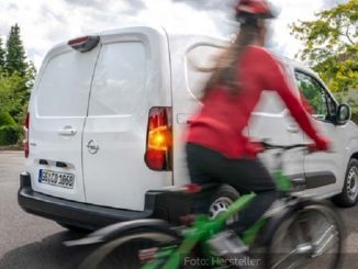 Opel Combo - Surround Rear Vision Camera