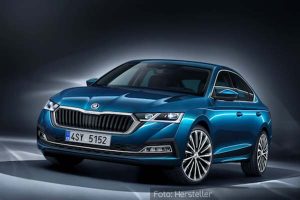 Skoda-Octavia-Statisch-Front-Seite-Blau-12.02.20