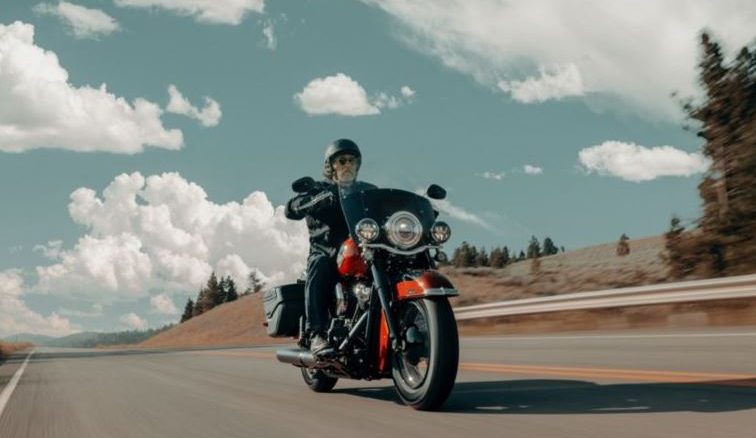 Die Harley-Davidson Heritage Classic 2025: Gebaut um zu cruisen und entspannt Touren zu fahren Foto: Harley