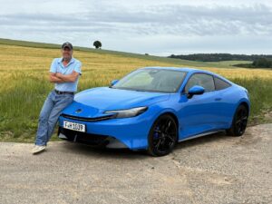 Testfahrt rund ums hessische Erlensee. Auto-Journalist Michael Neher mit dem neuen Honda Prelude Foto: Michael Neher