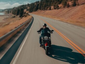 Kerniger Premium-Cruiser: die Harley-Davidson Heritage Classic kombiniert authentischen Vintage-Charme mit moderner Technik Foto: Harley-Davidson