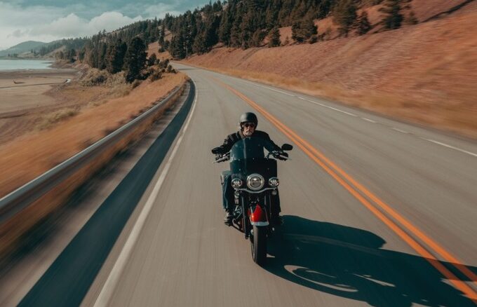 Kerniger Premium-Cruiser: die Harley-Davidson Heritage Classic kombiniert authentischen Vintage-Charme mit moderner Technik Foto: Harley-Davidson