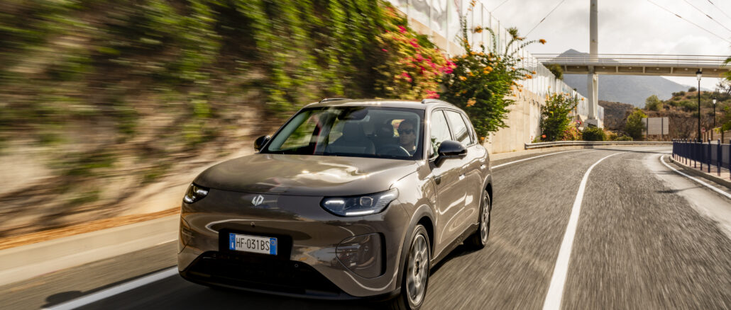 Leapmotors neuster Streich: Das kompakte Elektro-SUV B03X möchte mit viel Platz, moderner Technik, großer Reichweite und kleinem Einstiegspreis punkten Fotos: Leapmotor