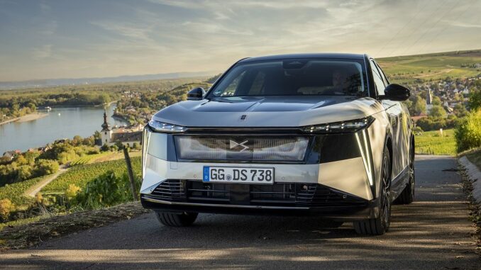 Pariser Pretiose: Mit dem DS N°7 will die französische Premiummarke DS Automobiles ein neues Kapitel aufschlagen Fotos DS Automobiles