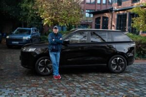 Roadshow in Hamburg. Das Restaurant Pulvermühle im Stadtteil Niendorf war für Automobil-Journalist Michael Neher Ausgangspunkt für die Testfahrten durch die Elbmetropole